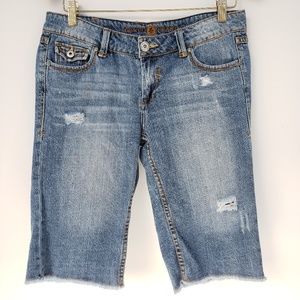 Velvet Heart Raw Hem Denim Shorts, size 28